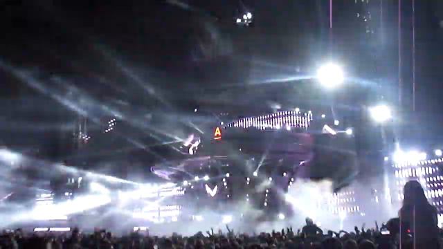 Cумасшествие на Avicii - ALFA FUTURE PEOPLE смотреть онлайн