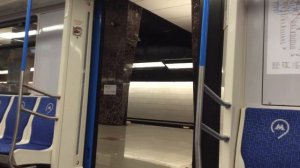 Обзор поезда(метро) 81.767(Москва), поездка по Солнцевской линии Моск.метро(Савеловская-Парк Победы