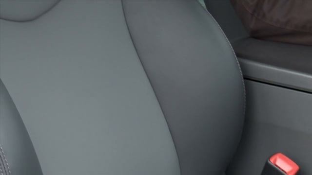 2012 Toyota Prius V First Drive смотреть онлайн