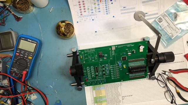 STB685 - Retro Chip Tester - Part 6 - Transistors смотреть онлайн