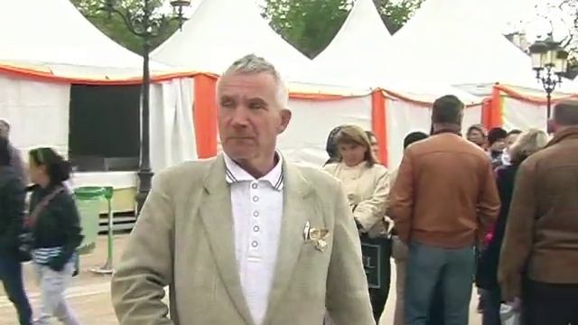 ПАРИЖ 10 Г НОТР ДАМ ДЕ ПАРИ смотреть онлайн