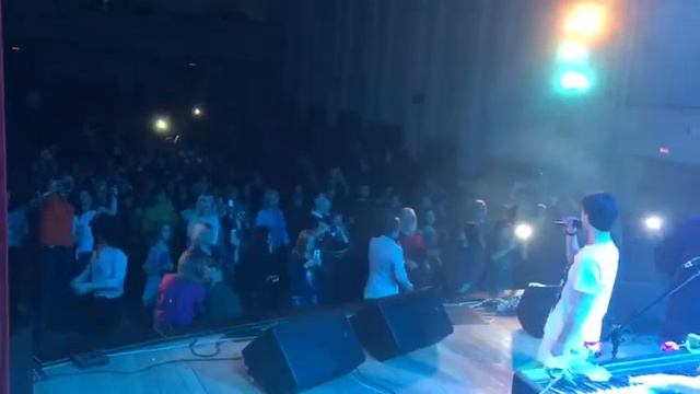 Сидая ночи Андрей Разин/Ион Ионица/Сергей Серков/Дима Тривога смотреть онлайн