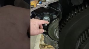 Как снять ТНВД с дизельного  двигателя JCB 3CX, 4CX, 5CX