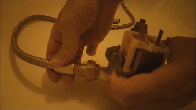 БЕСПЛАТНОЕ ЭЛЕКТРИЧЕСТВО ИЗ УНИТАЗА - ШИКАРНАЯ ИДЕЯ ИЗ ВОДЯНОГО СЧЕТЧИКА смотреть онлайн