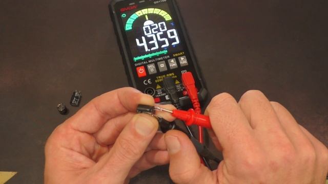 Не дорогой но так же профессиональный GVDA мультиметр Серия GD119B смотреть онлайн
