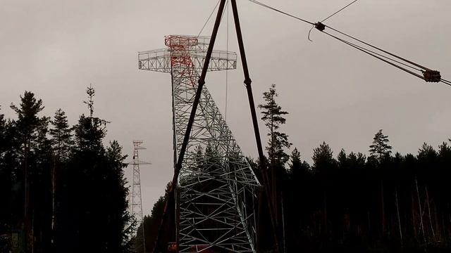 Установка опоры ЛЭП 330 КВ