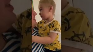 НА ПЕРРОНЕ СТОЯЛИ СОЛДАТЫ...