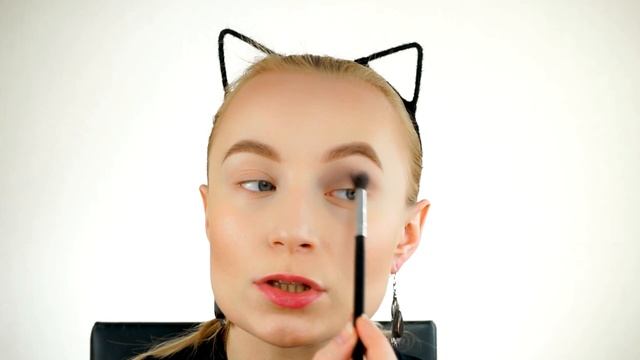 ПОВСЕДНЕВНЫЙ МАКИЯЖ ПАЛЕТКОЙ PRELUDE EXPOUSED **Tina Dal** смотреть онлайн