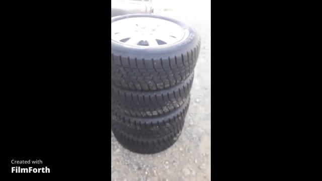 Комплект колес Диски литье 17*7J+38 5 отверстий Шины зимние «липучка» Goodyear Ice Navi 215/60R17 смотреть онлайн