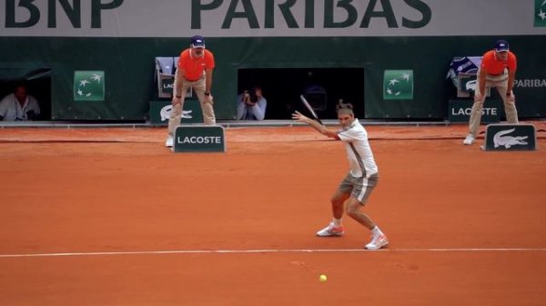 ROGER FEDERER  FOREHAND
