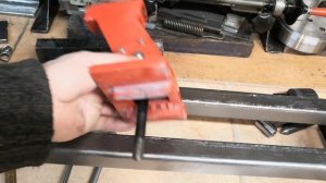 Задняя бабка своими руками. Устройство задней бабки токарного станка по дереву.