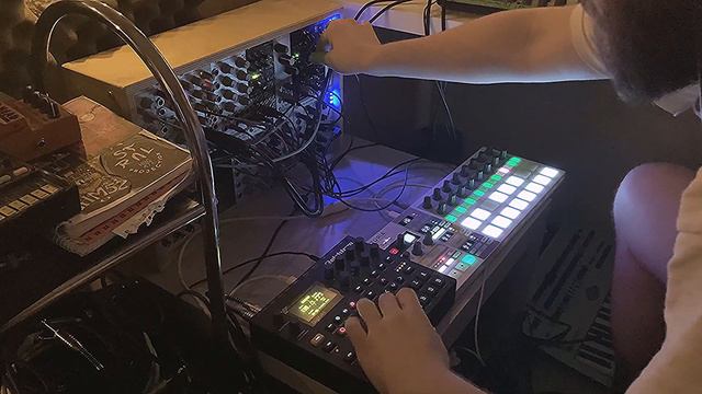 Storm of Visions - Tempo (Hardware Jams) смотреть онлайн