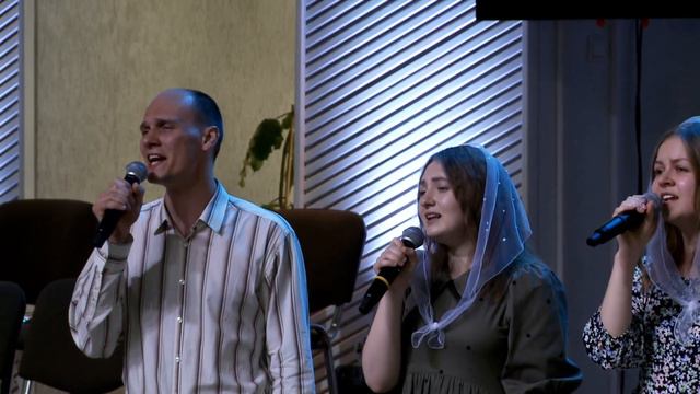 «Господь, я жду Тебя» ||прославление|| группа г.Барановичи смотреть онлайн