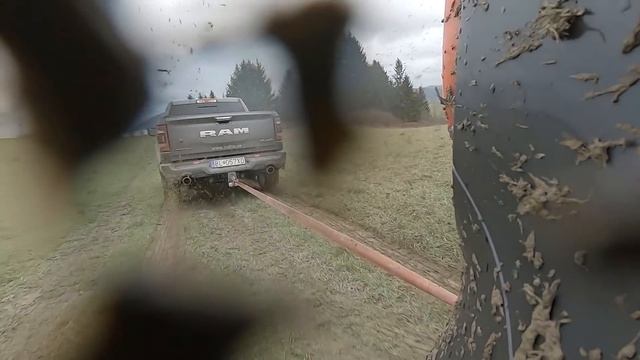 DACIA Duster 1.33 TCe 150k - 4x4 SUV - DLHODOBY TEST - GARAZ.TV