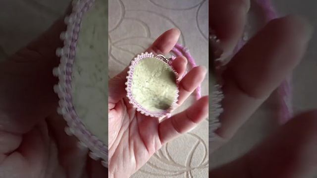 Вышивка бисером на ткани. Кулон "Стрикоза". смотреть онлайн