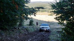 Mitsubishi Endeavor vs rumuskie górki