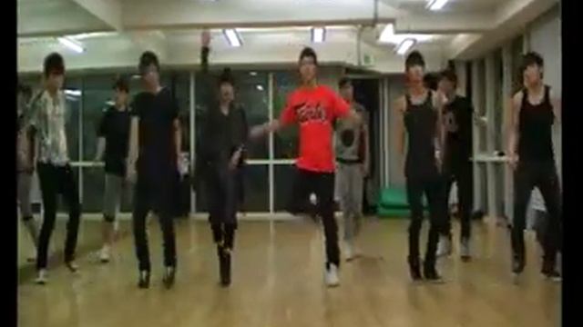ZE A mazeltov dance practice смотреть онлайн