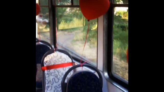 Предложение руки и сердца в трамвае смотреть онлайн