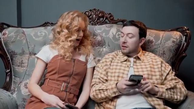 Что подарить на 23 Февраля и 8 Марта? смотреть онлайн