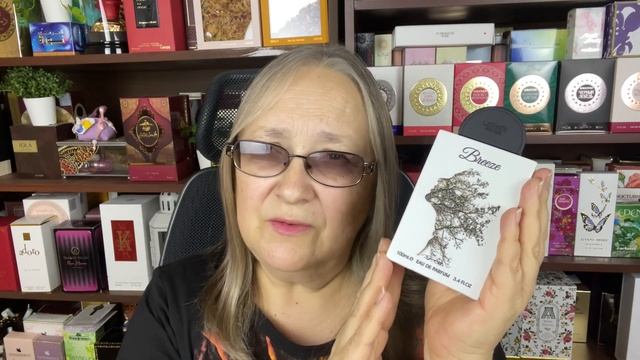 НОВИНКА! Lattafa Perfumes  Breeze. Невосточный аромат восточного бренда, или Откуда ветер дует.