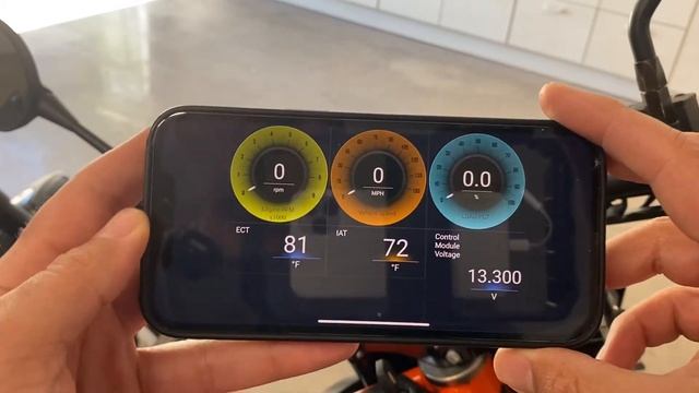 Motorcycle dash on your phone with OBD II reader смотреть онлайн