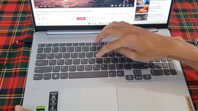 EAZ.VN | Đánh giá Lenovo Ideapad 5 Pro - Phiên bản hiệu năng cao - Chiến game thoải mái смотреть онлайн