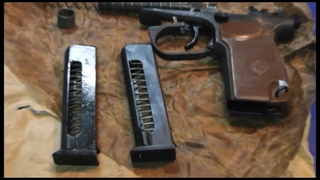 УФСБ: в Саратове задержаны нелегальные оружейники смотреть онлайн