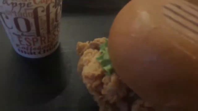 Идите это самый хороший бургер его зовут дурум бурум идите туда смотреть онлайн