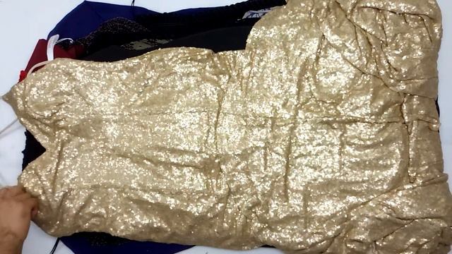 Мешок № 026112. Платья Супер КРЕМ. Арт 3032. Вес 9,2 кг. Кол-во 25 шт смотреть онлайн