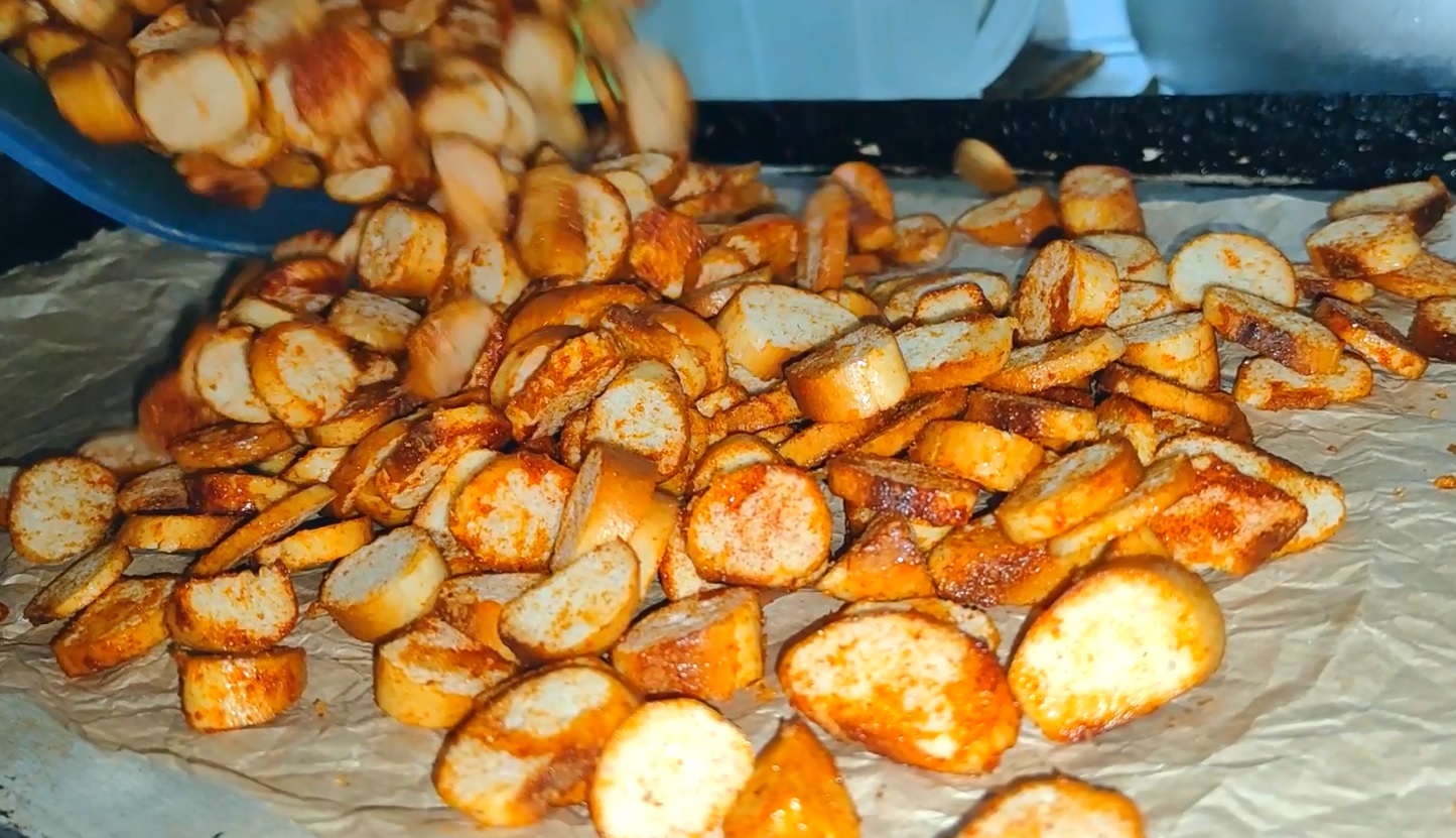 Сухарики из сушек для вечернего просмотра фильмов, ну или для пенного / Рецепты / Папа На Кухне смотреть онлайн