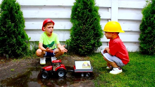 Tractor Bruder stuck in the mud Bulldozer Cat came to rescue him смотреть онлайн