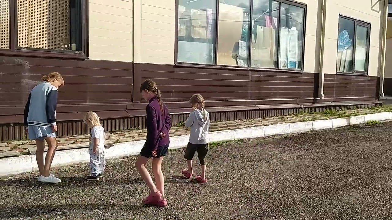 за магазином смотреть онлайн