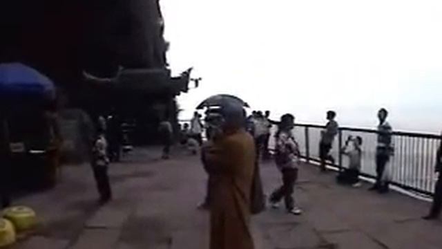 Giant Buddha & Mount Emai, Leshan, China (UNESCO World Heritage) смотреть онлайн