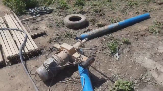 Водонос мелкий песок. смотреть онлайн