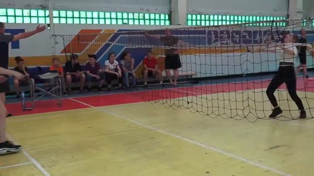 2018 06 03 Орбита Бадминтон клип смотреть онлайн