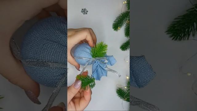 Игрушки на ёлочку своими руками. #christmasdecortion #christmasdecorationideas #diycrafts #amazing смотреть онлайн
