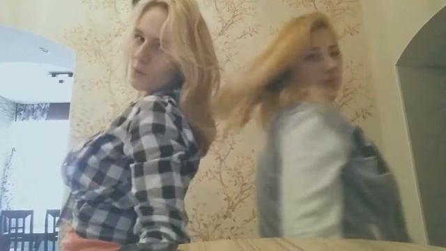 Что мы делаем,когда у нас три урока или представили себя видеоблогершами на пару минут смотреть онлайн