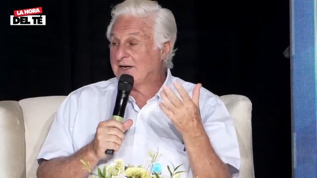 Entrevista con Roberto Canessa смотреть онлайн