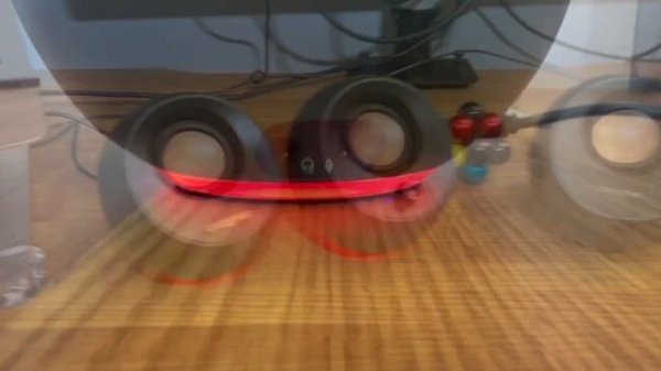 Creative Pebble Pro vs Pebble V3 Comparison and Review - The best budget USB powered speakers?