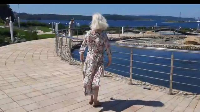 Танцуем Чарльстон везде! Владивосток, о. Русский смотреть онлайн