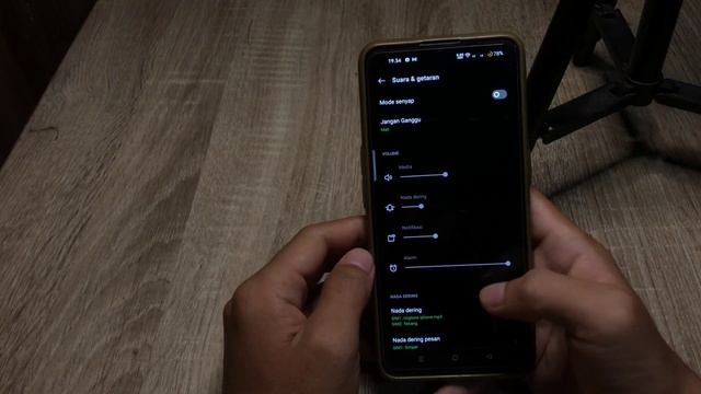 Cara Menghilangkan Getar Di Tombol Kembali Oppo Reno 8 смотреть онлайн