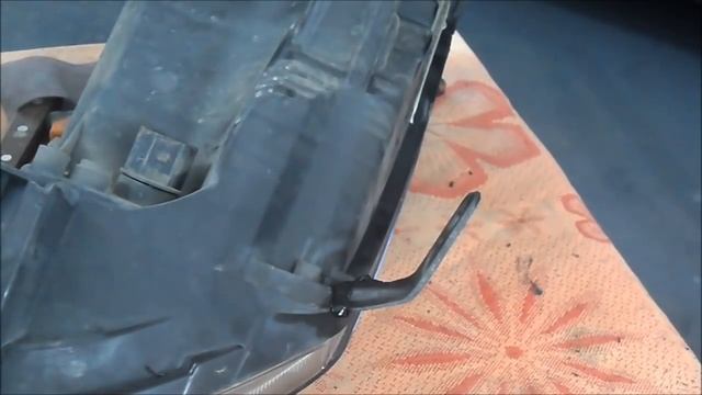 Ремонт кронштейнов креплений фар Лада Гранта смотреть онлайн