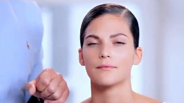 Заветаева Ольга Видеообзор каталога Орифлэйм 8 2014 смотреть онлайн