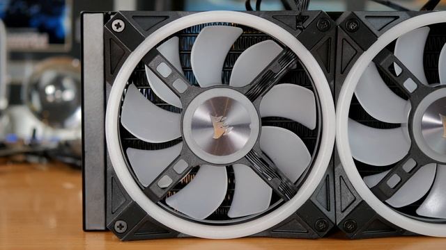 Corsair 680x Crystal with QL120 fans (swapped from LL120s) смотреть онлайн