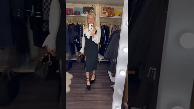 платье YSL размер М 7500₽ смотреть онлайн