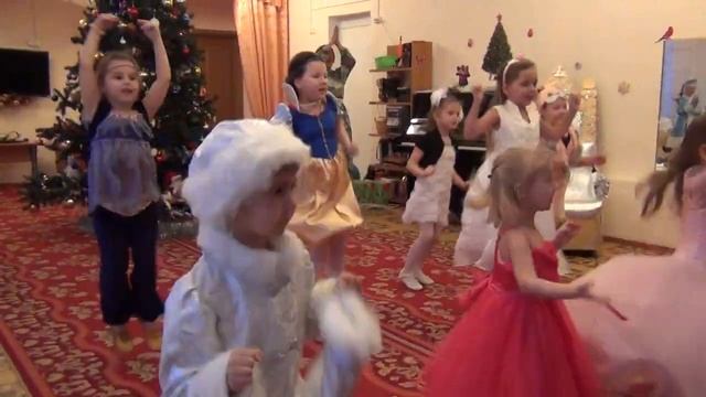 Разговор Снегурочки и Снеговика! смотреть онлайн