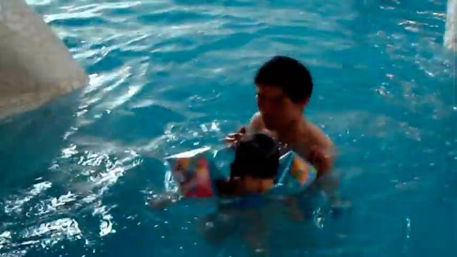 Аквапарк Хаконе Юнессан 2 смотреть онлайн