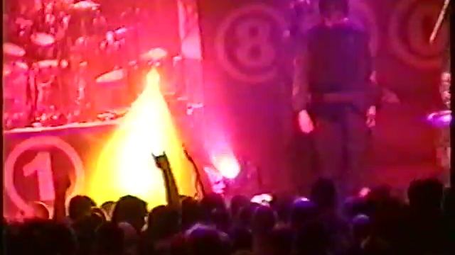 Slipknot (live) - Convention Hall, Asbury Park, NJ, USA (Oct. 29, 2000)