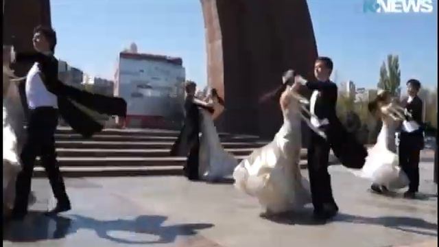 Акция "Георгиевская ленточка" в Бишкеке смотреть онлайн