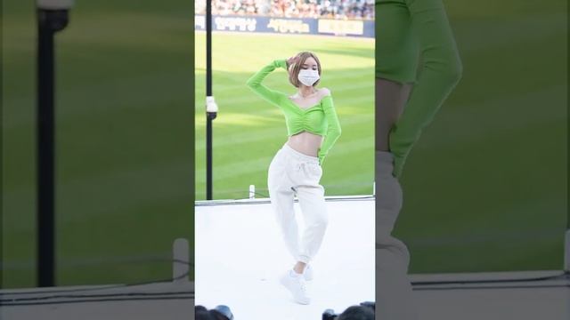 [서현숙TV] 스페셜 공연 세로 직캠ㅣ블랙핑크 리믹스ㅣby@deuk_hyeon смотреть онлайн